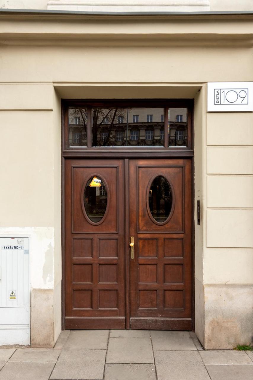 Modern Apartment Arizona Studio Old Town Dietla Balcony Krakow Luaran gambar